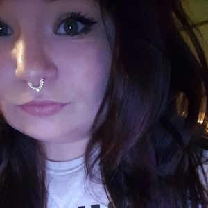 Meet your Posher, Liz