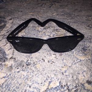 Wayfarer Ray Bans Original Black Sunglasses