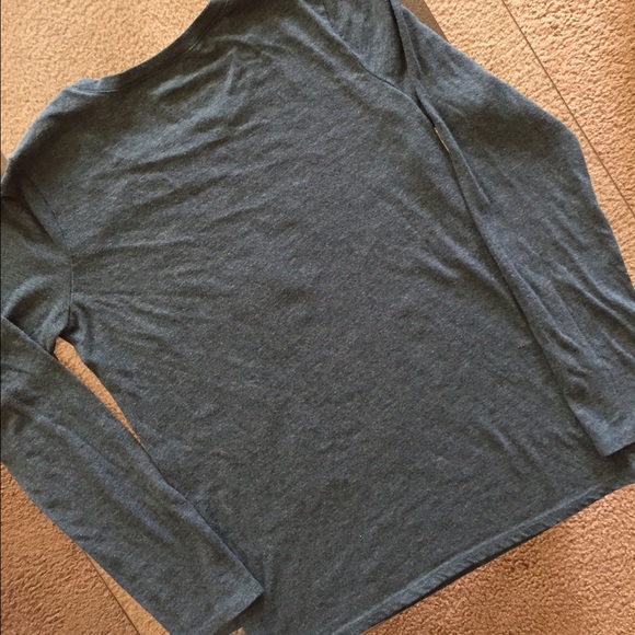 Old Navy~Sz XL~Long Sleeve T - Picture 3 of 4