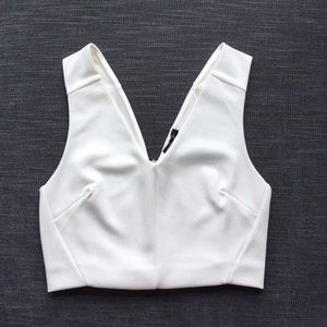 Sexy white crop top V-neck from Dynamite! 🔥