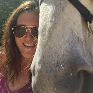 Meet your Posher, Cherish