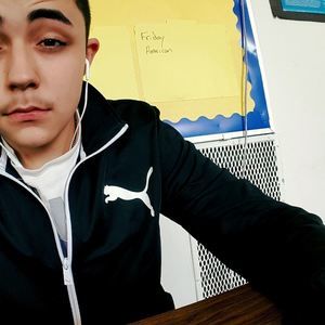 Meet your Posher, Zach