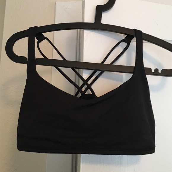 lululemon Free to be sports bra