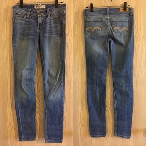 Levi's women's jeans