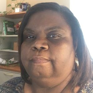 Meet your Posher, Sanetra