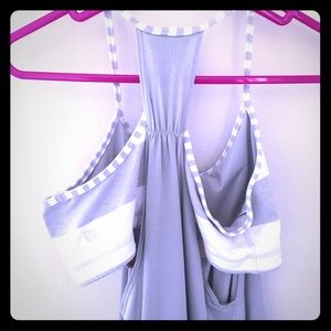 Lululemon workout tank/bra combo