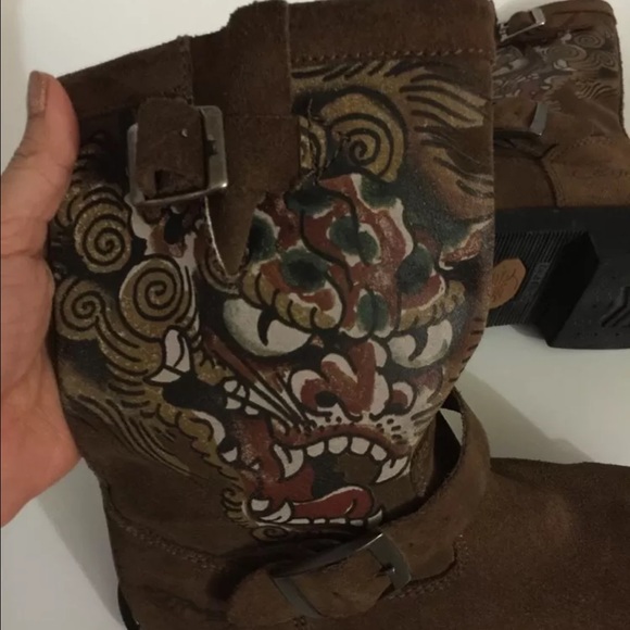 Ed Hardy Brown Faux Suede leather size 5 - Picture 2 of 4