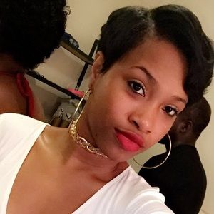 Meet your Posher, Shondrea