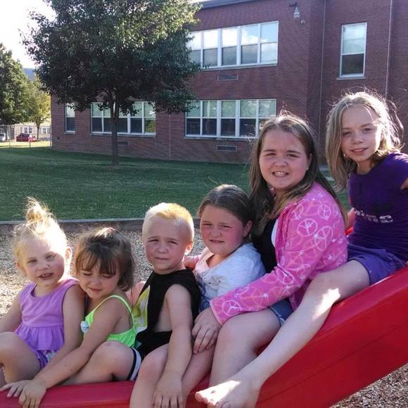 Meet your Posher, Kellie - Picture 1 of 1