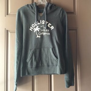Gray hollister pull-over hoodie