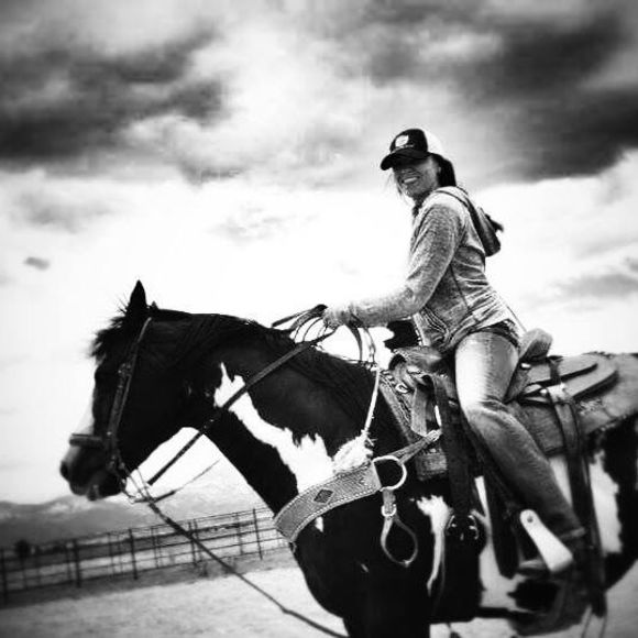 Meet your Posher, Allison - Picture 1 of 1