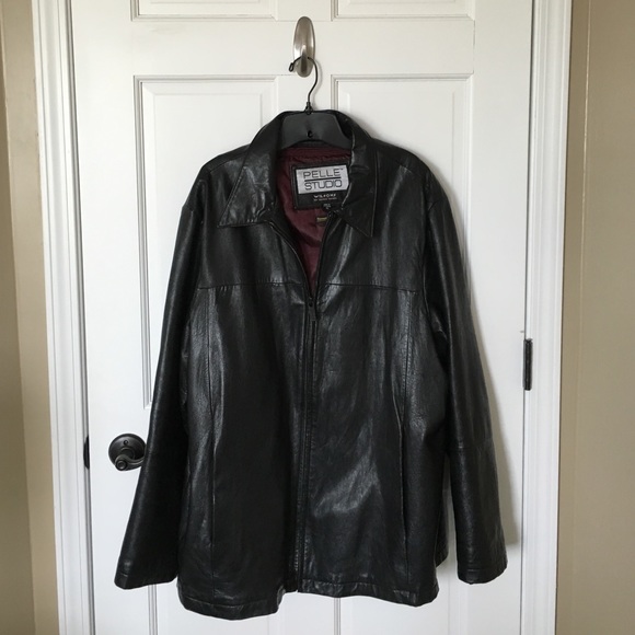 Men's 100% black leather jacket!!
