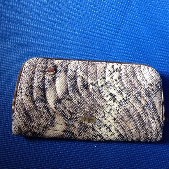 Jessica Simpson snake skin clutch - Picture 3 of 4