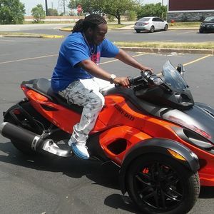 Meet your Posher, Ronald