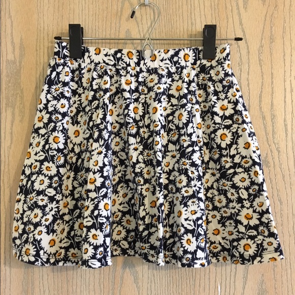 Forever 21 mini skirt