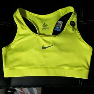 NWT Nike Sports Bra Medium Support Impact Dri-Fit