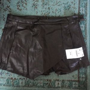 New Zara Leather Effect Skort!!!