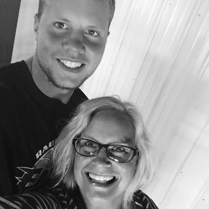 Meet your Posher, Maxwell