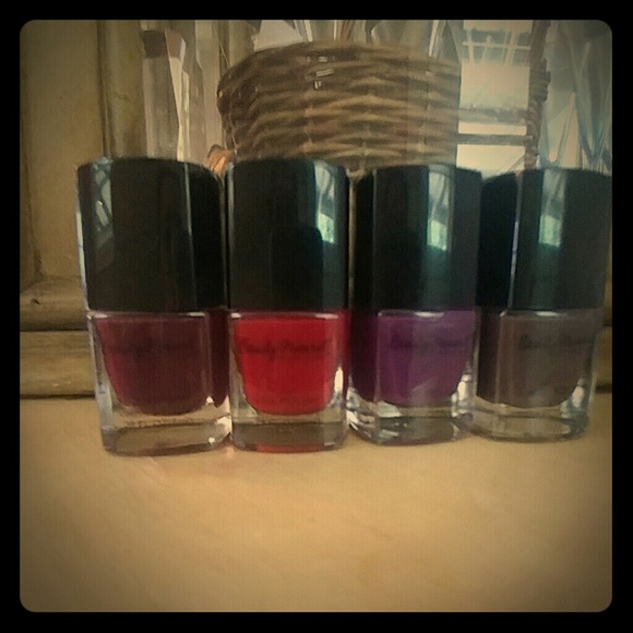 Nail Polish by Beauty Moments