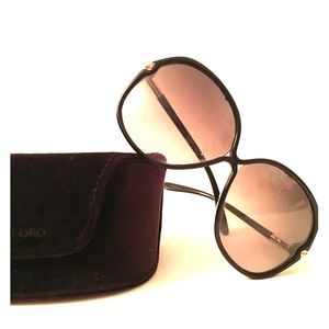 Tom Ford designer black round sunglass