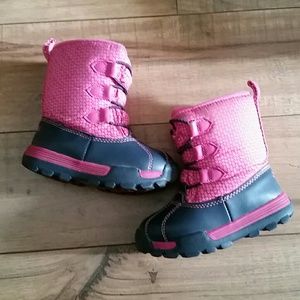 Toddler size 7 winter boots