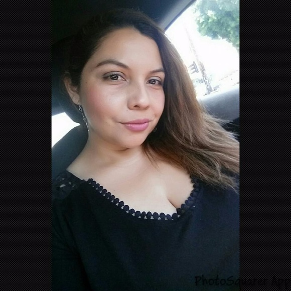 Meet your Posher, Karla - Picture 8 of 9