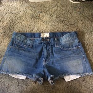 Cute cut off current Elliot jean shorts