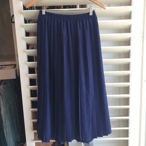 Vintage Andrea Gayle Navy Pleated Skirt