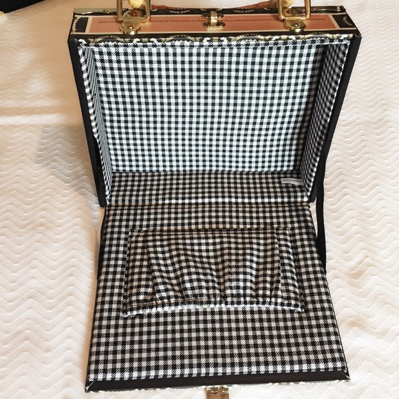 Cigar Box Purse - Picture 4 of 4