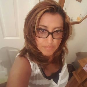 Meet your Posher, Veronica