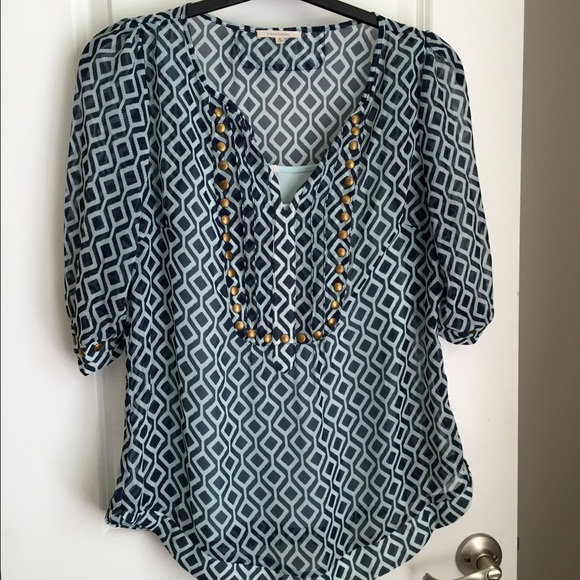 41 Hawthorne blouse (from Stitch Fix) size M