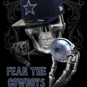 Meet your Posher, Dee