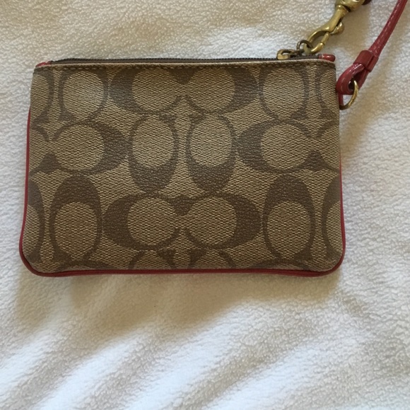 ❤Coach wallet wristlet - Picture 2 of 4
