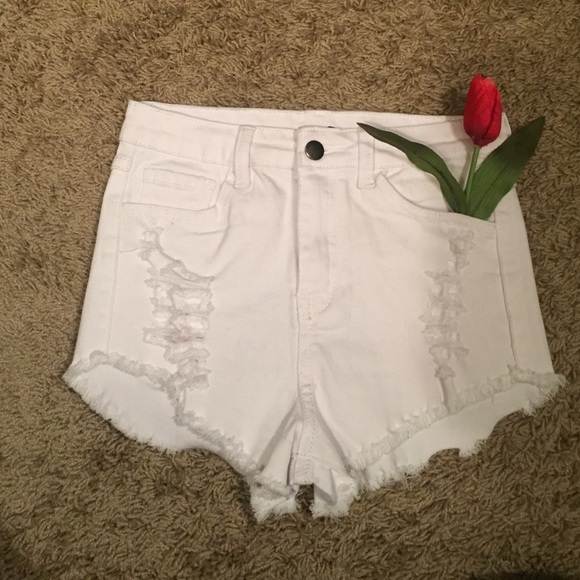 Brandy Melville Pants - Brandy Melville White Jean Shorts