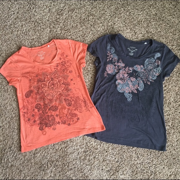 Lot of 2 - Women's Fitted T-Shirts