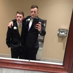 Meet your Posher, Lorenzo