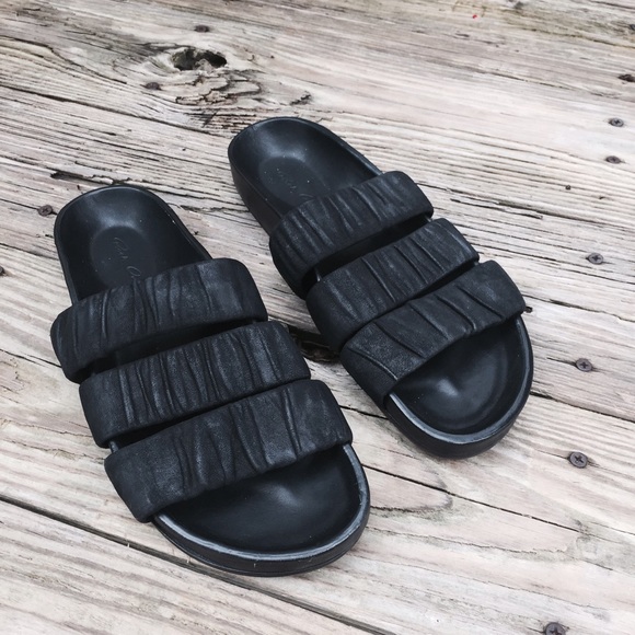 Rick Owens Three Strap Sandals - Picture 2 of 4