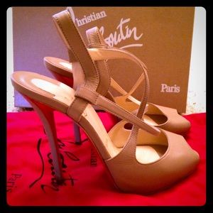 Authentic Christian Louboutin Nude Heels 7.5