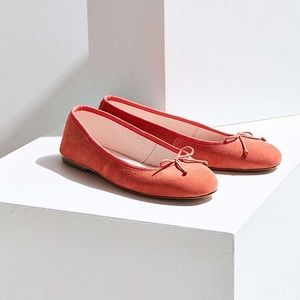 Urban Outfitters Leather Ballerina Flats Size 8