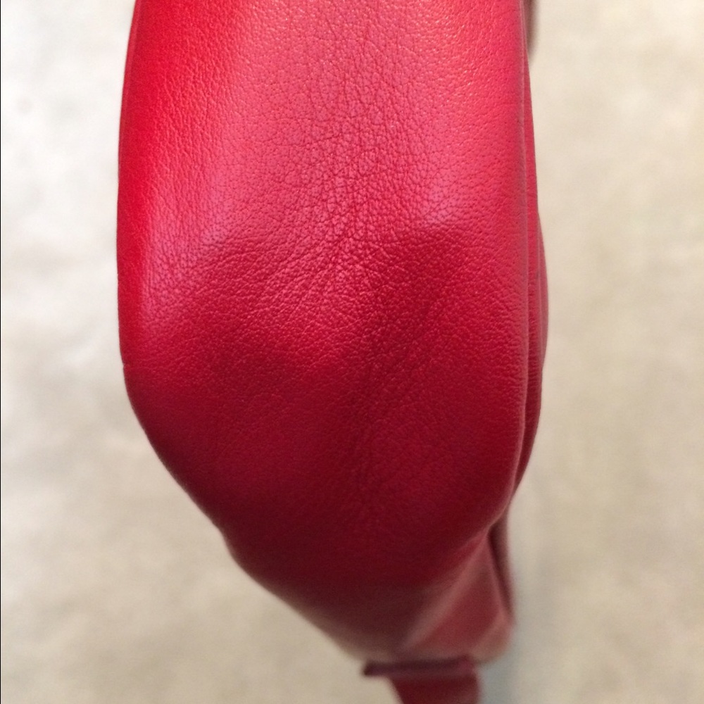 Paloma Picasso Red Shoulder Bag - Picture 5 of 8