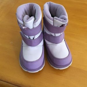 Ora purple little girls snow boats size 7M