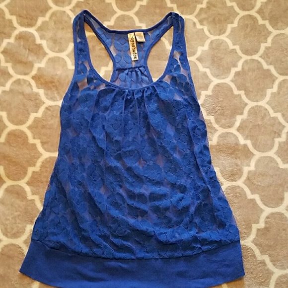 Eyeshadow tank size S