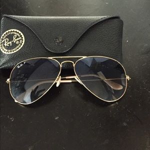 Rayban aviator black and gold