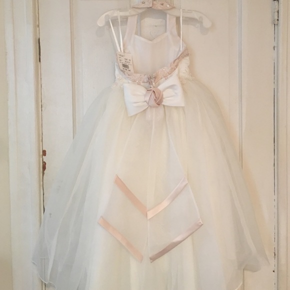 Child's ring bearer dress size 3 - Picture 3 of 4