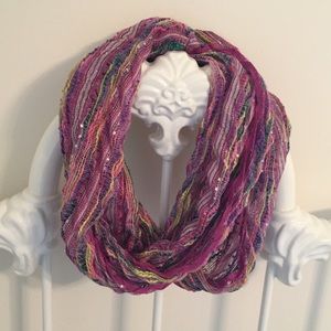 🆕🆕 MULTI COLORED INFINITY SCARF