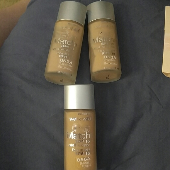 Wet n wild ultimate match liquid foundation