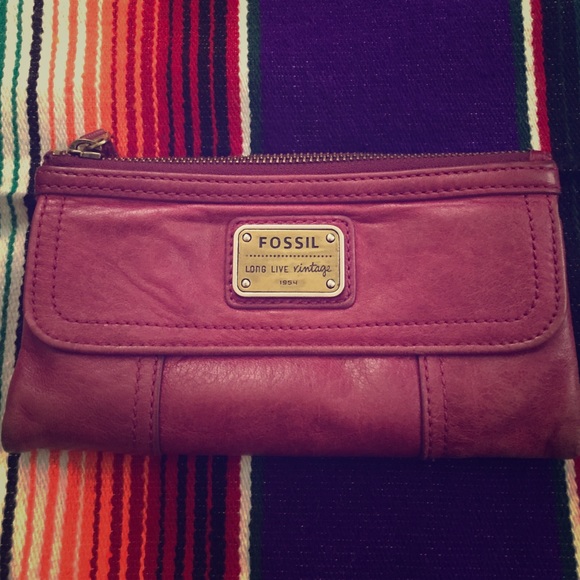 Women's Fossil wallet