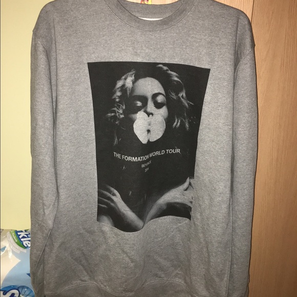 Beyoncé Sweatshirt from The Formation Tour