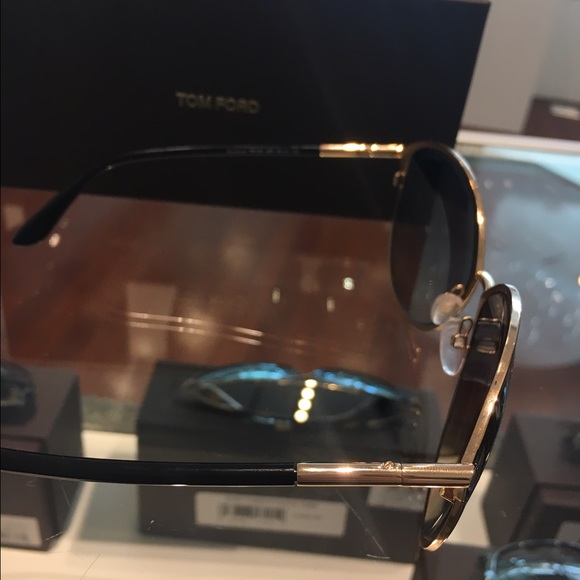 Authentic Tom Ford Penelope Cat eye sunglasses