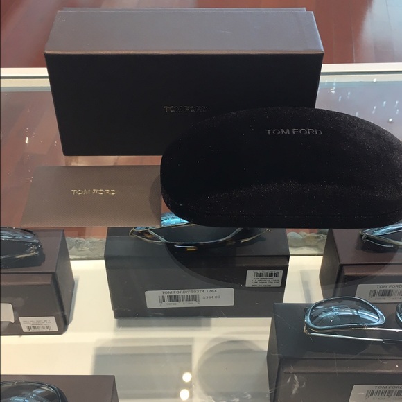 Authentic Tom Ford Penelope Cat eye sunglasses